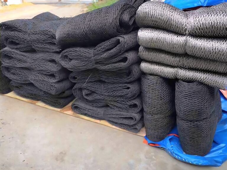 Stacked Mesh Rolls